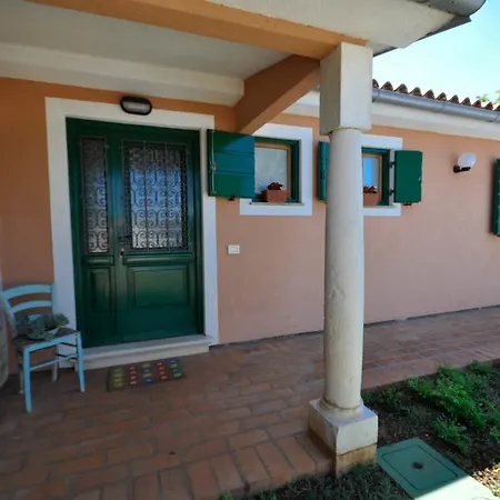 House Aurelio فيلة *